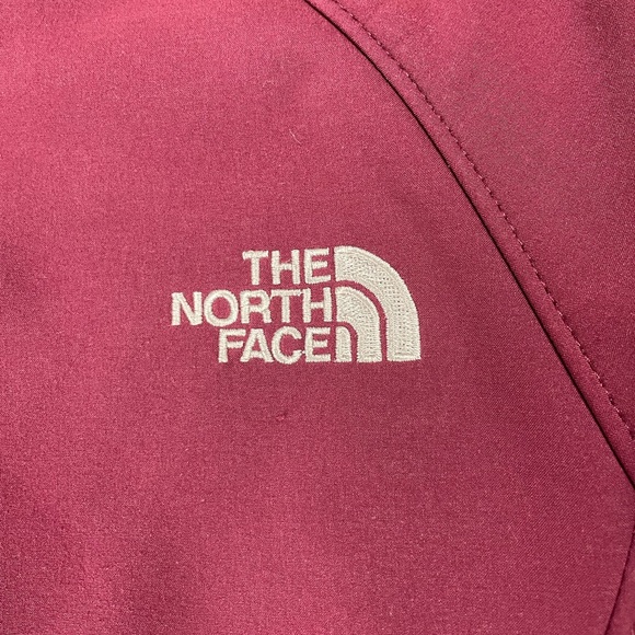 The North Face soft shell jacket - Picture 6 of 8